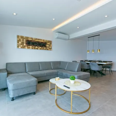 Apartmani Kika Apartman *