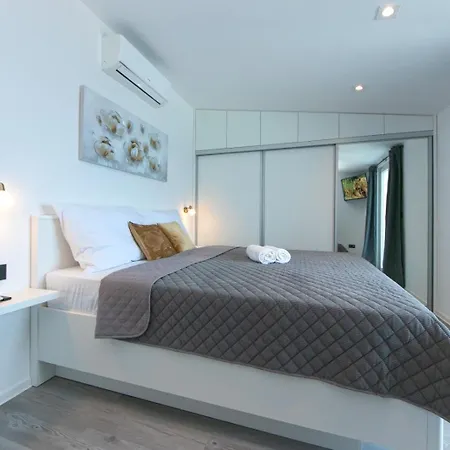 Apartament Kika